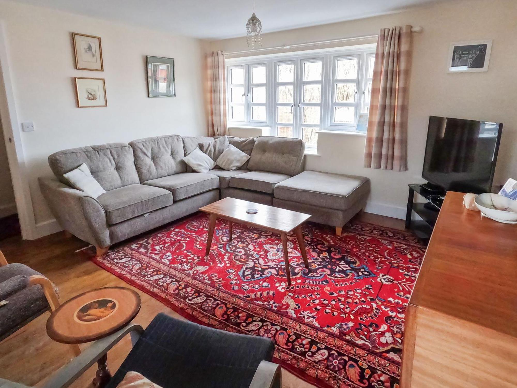 Villa Relaxing Townhouse In The Heart Of Bridport Exterior foto